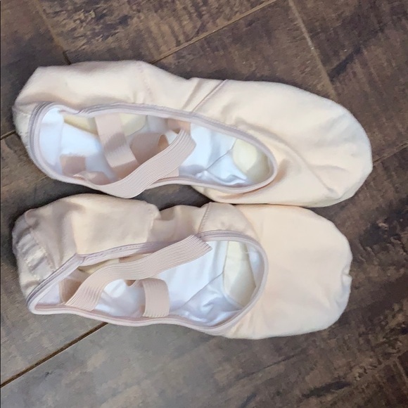 Ballet Slippers - Picture 2 of 3